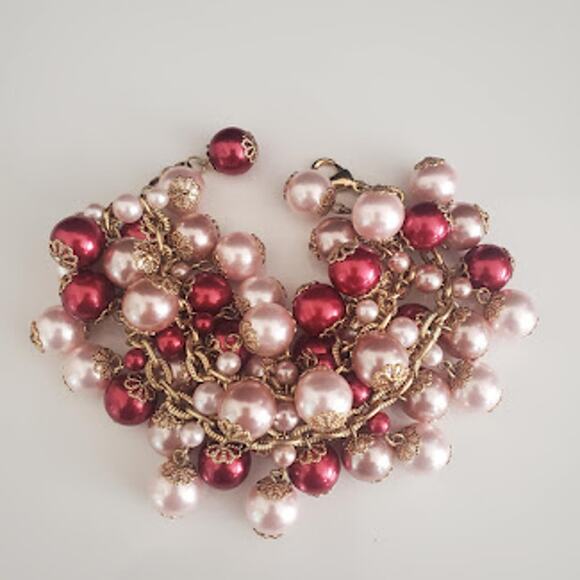 Kate Spade Faux Pearl Cluster Bracelet Gold Plated Blush and Cranberry Pearls - Picture 4 of 7
